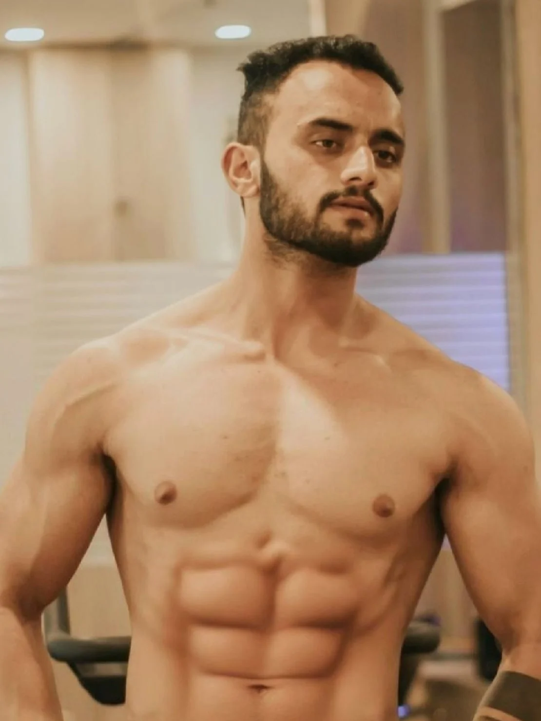 保持身份的体型重塑 效果展示